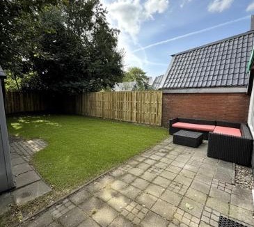 Opmeer House | 3 bedrooms Family House till 6 p Near Amsterdam & Sea