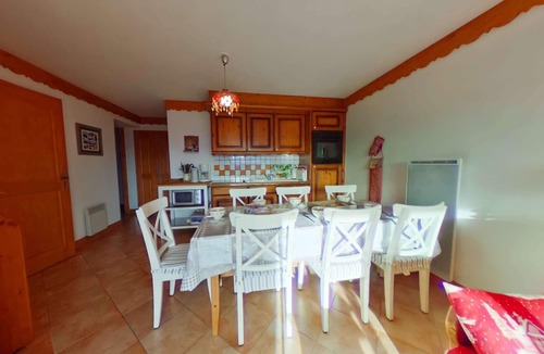 Bisanne 1500 Apartment | 3-room apartment for 7 people with balcony and parking in Les Saisies