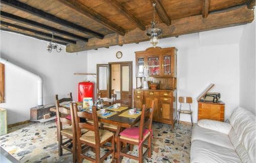 Codivilla House | 4 Bedroom Beautiful Home In Codivara