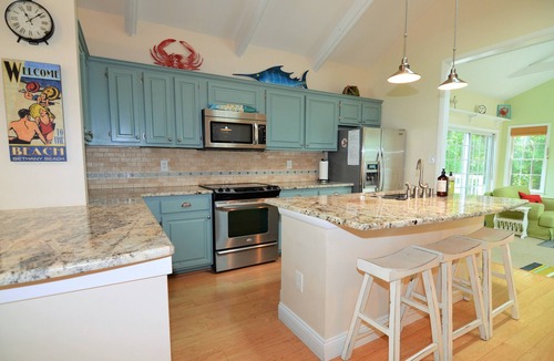 Bethany Beach House | 4 Bedroom, Community Pool! 517 Doral Drive, Bethany West