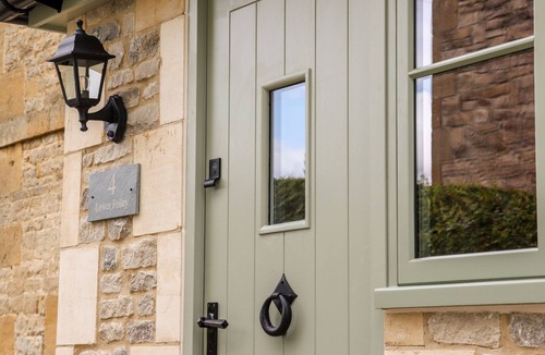 Paxford Cottage | 4 LOWER FOLLEY, pet friendly, with a garden in Chipping Campden