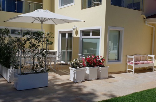 Constantia Apartment | 4-STAR-Apartment (AA Superior rated) at the Constantia Wine Route/Kapstad