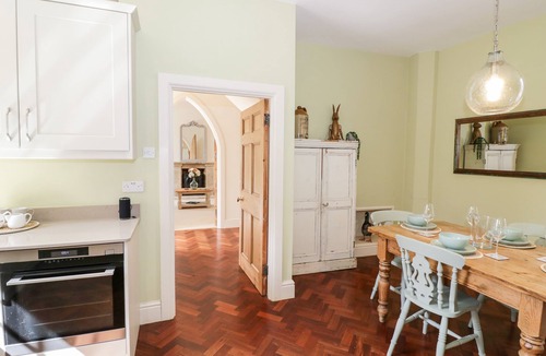 Shipston on Stour Cottage | 4 The Old Council House