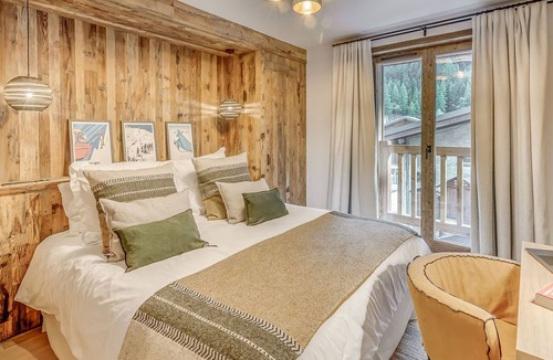 Les Brevieres Ski Chalet | 5* Chalet in Tignes with spa and games room, for 18 guests