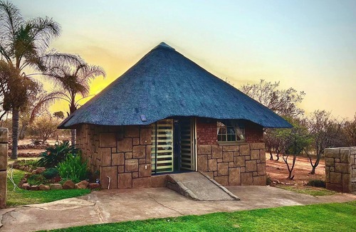 Madibeng House | 5-Sleeper Game Farm Chalet Harties area