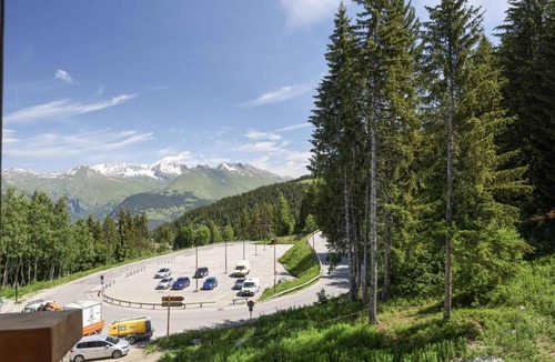 Arc-1800 Apartment | 50m from resort center, 16th floor, view valley, tv, 29m², Les Arcs
