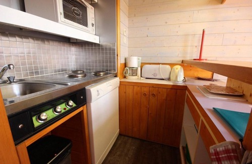 Vallandry Apartment | 50m from resort center, Ground floor, balcony, tv, 40m², Peisey-Vallandry