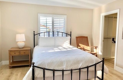 Oxnard Shores House | 5128M Mandalay Shores Pet Friendly Side Street