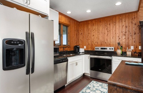 Carolina Dunes House | 519 OBX Rental in Duck with Pool, Hot Tub, Close to the Beach, & Dog-Friendly!