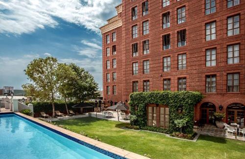 Greater Johannesburg Metropolitan Area Hotel | 54 on Bath, Johannesburg Rosebank