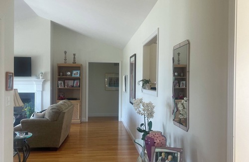 Middletown Condo | 55+ Community: 2B/2Bath condo with balcony and 2-car garage