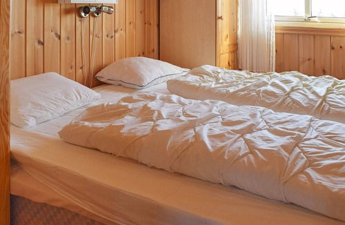 Loten Municipality House | 8 person holiday home in LØTEN