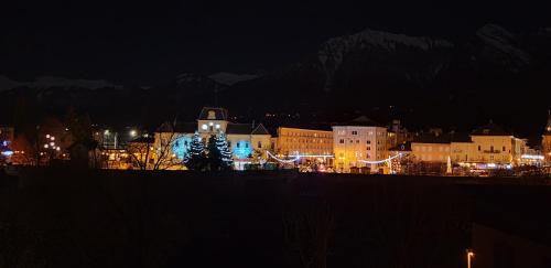 Albertville Apartment | 8 personnes, spacieux tout-confort à Albertville