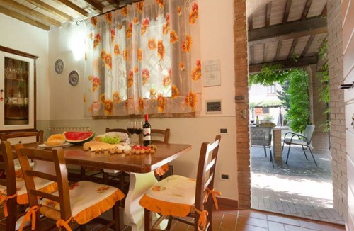 Peccioli House | 80 m² Farmhouse ∙ 3 bedrooms ∙ 7 guests
