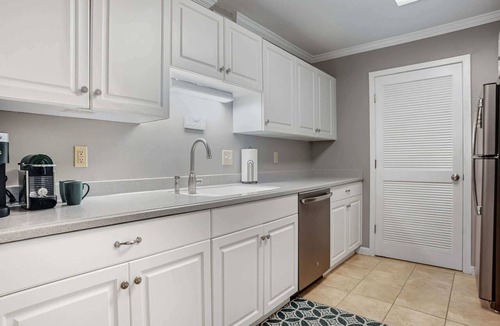 Harbour Town Apartment | 909 Cutter Court – Modern Coastal Retreat Near Harbor Town Marina