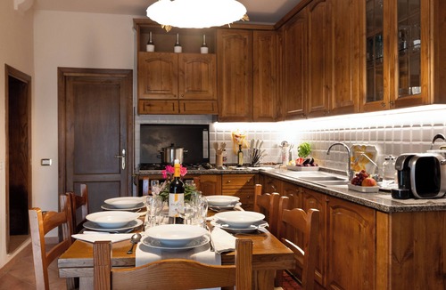 Gambassi Terme Villa | "A CASA DI FRANCA" PRIVATE VILLA IN CHIANTI A RURAL REFUGE FOR FAMILIES