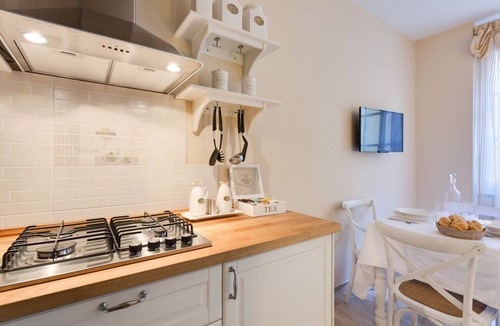 Duomo Apartment | A delightful apartment in Florence by Mmega