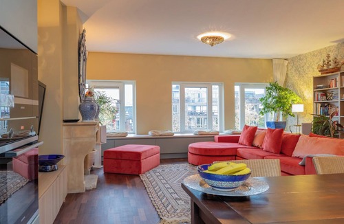 Jordaan Apartment | A Sumptuous Canal Penthouse on the Emperor's Canal in Amsterdam!