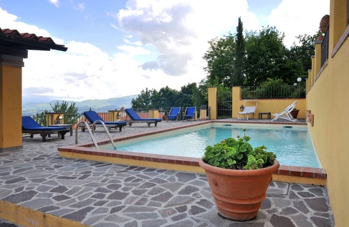 Gattaia House | A wonderful holiday immersed in the nature in a quiet and peaceful place!