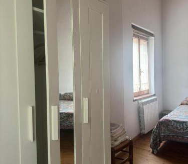 Urbino House | Accogliente dimora tra le colline