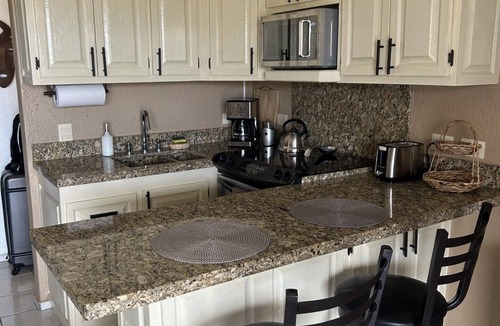 San Jose del Cabo Condo | Across from the Beach - A favorite of Annual Visitors and First time guests.