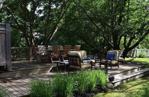 East Hampton North House | Adorable Amagansett Cottage, Walk to Town or Beach