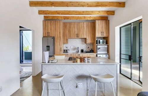Cape Town City Centre House | Adriatica - Sunny villa ideal for groups