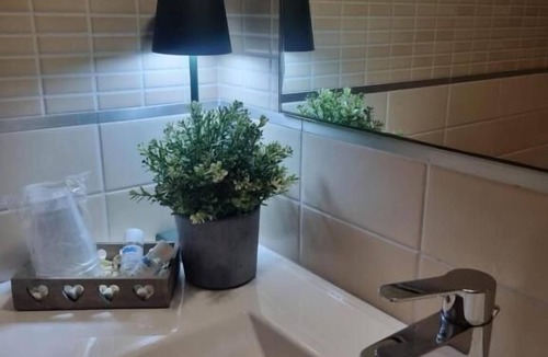 Ponsacco House | Affittacamere e Ristorante Ariete