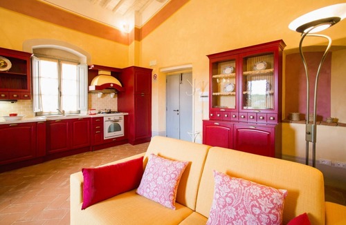 Castiglion Fibocchi Apartment | Agriturismo San Pietro Appartamento Papavero