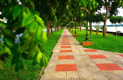 Ayutthaya Villa | AkiraSunRice Villa calme, jardin et rizières