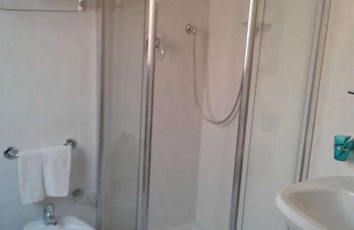 Bagni di Tabiano Hotel | Albergo Moderna