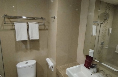 Menteng Hotel | Alltrue Lite Senen Jakarta