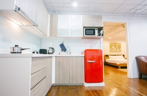 Phaya Thai Apartment | Aloft Studio 02 (at Aree)