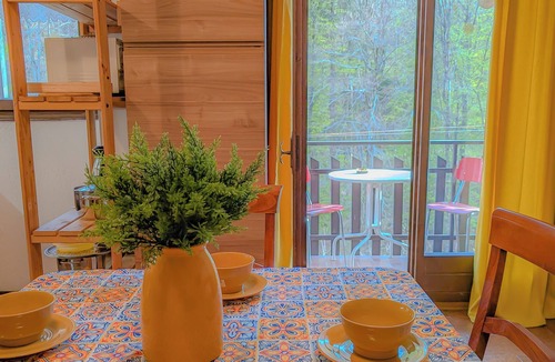 Oltre il Colle Apartment | AlpenDeer: Mountain Charm with Fireplace & View in Oltre il Colle