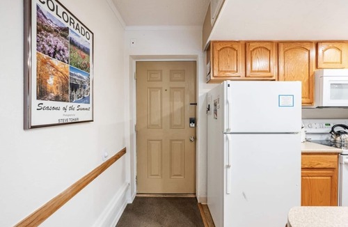 Historic District Condo | Alpenrose Condos. In the heart of Historic Breck perfect for everyone! Sleeps 6.