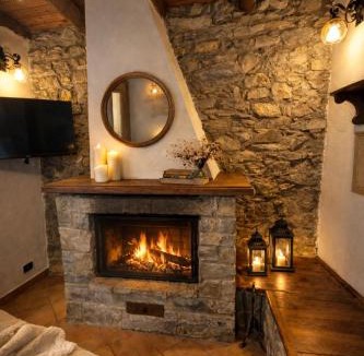 Vernazza Ski Chalet | Altamarea Private Retreat