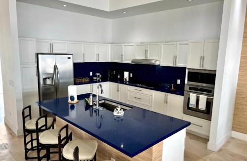 Alice Town House | Amamare Waterfront Villa | Pool + Private Dock