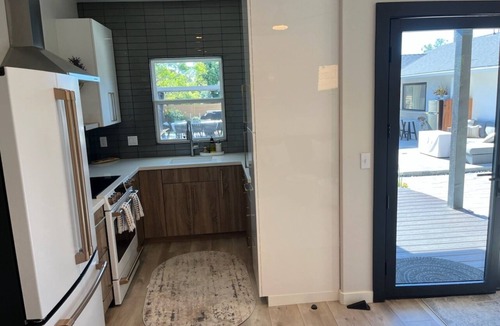 Alta Mesa Cottage | Amazing 1-bedroom cottage in lovely Santa Barbara Mesa