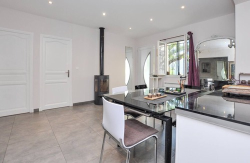 Saint-Jeannet Apartment | Amazing apartment in Saint-Jeannet with WiFi