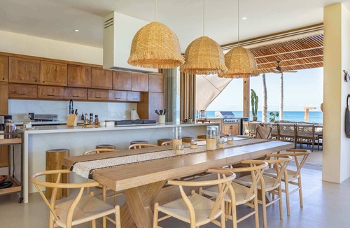 La Ribera Villa | Amazing architecture Villa Suna | Beach front