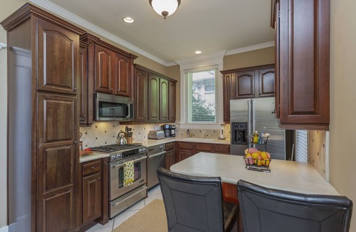 Hillsboro West End House | Amazing Home & Area - Close to Downtown Nashville! Family & Group Friendly!