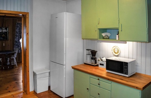 Flisa House | Amazing home in Flisa with kitchen