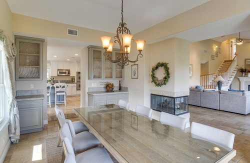 Simi Valley House | Amazing Mtn & City Views! Simi Valley Hideaway