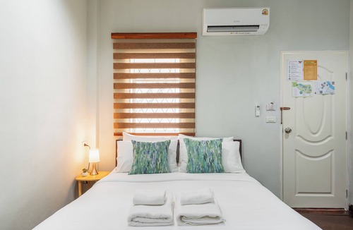 Bangkok Yai Bed & Breakfast | An Ant House