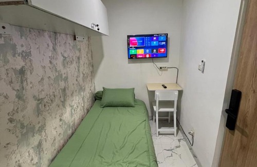 Gandaria-selatan Hotel | Aparthouse Crystal