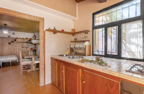 Pian di Sco Apartment | Apartment 'La Tavernetta' with Shared Pool, Private Terrace and Wi-Fi