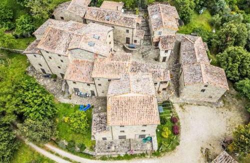 Subbiano Apartment | Apartment A Il Frassino del Borgo di Ghiora by Interhome