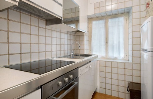 Levanto Apartment | Apartment 'Beach Paradise - Cicerone' with Wi-Fi and Air Conditioning
