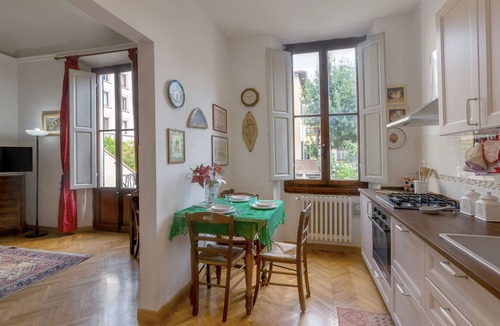 Le Cure Apartment | Apartment 'Cristina Firenze' with Balcony, Garden & Wi-Fi