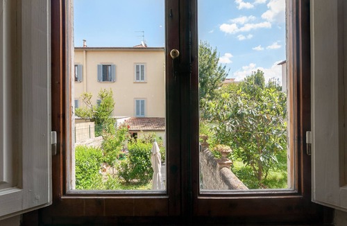Le Cure Apartment | Apartment 'Cristina Firenze' with Balcony, Garden & Wi-Fi